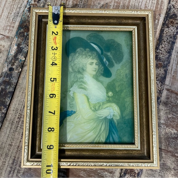 Convex Bubble Glass Framed Portrait Print Ornate Gold Frame 8x10 Victorian Lady - Picture 14 of 16